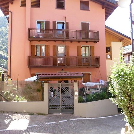 Casa Tonia Lejlighed Tiarno di Sopra Eksteriør billede